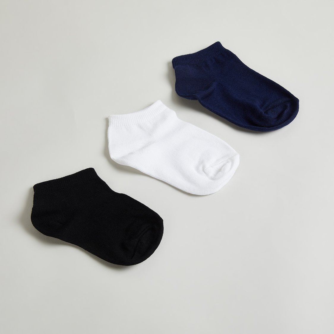 Juniors Solid Ankle Length Socks - Set of 3