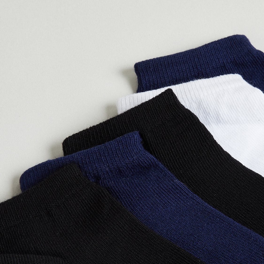 Juniors Solid Ankle Length Socks - Set of 5