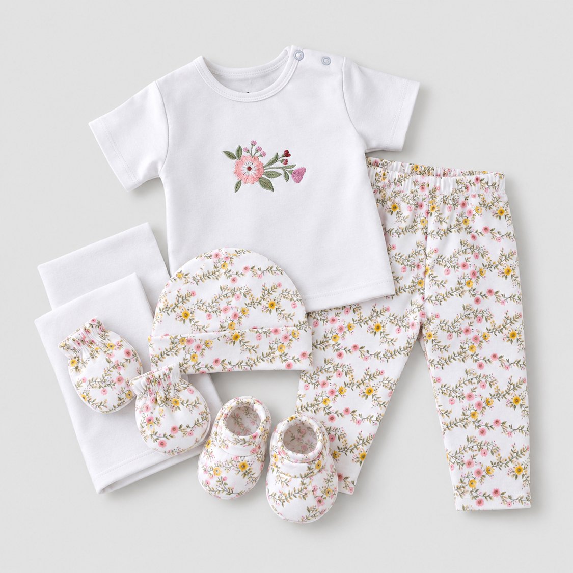 Juniors 7-Piece Floral Print Clothing Gift Set