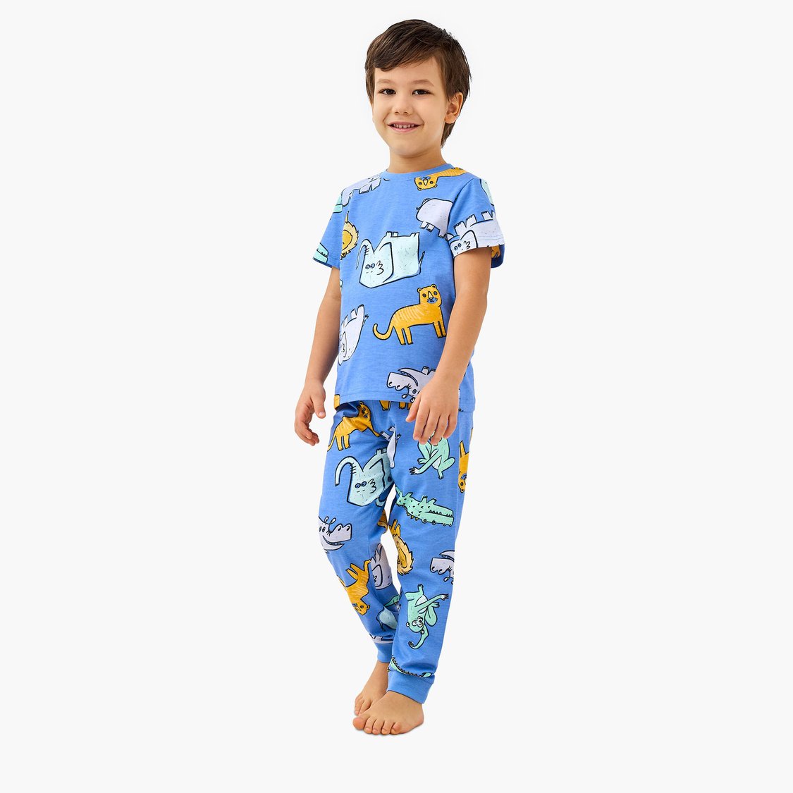 Juniors Animal Print T-shirt and Joggers