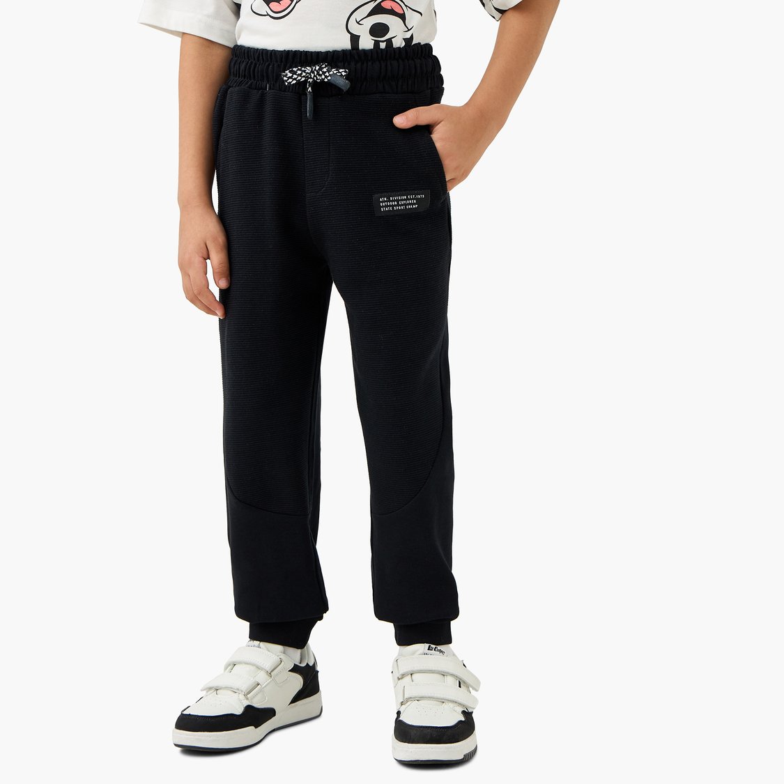 Juniors Textured Joggers with Drawstring Closure and Pockets