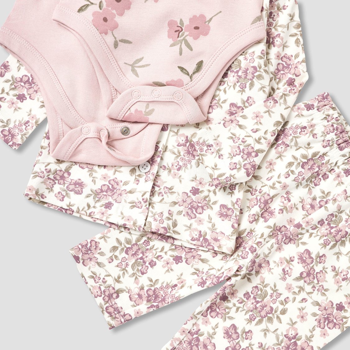 Juniors 8-Piece Floral Print Clothing Gift Set