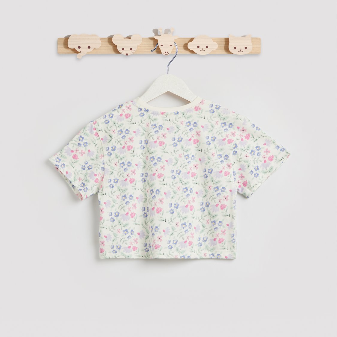 Juniors Floral Print T-shirt with Short Sleeves