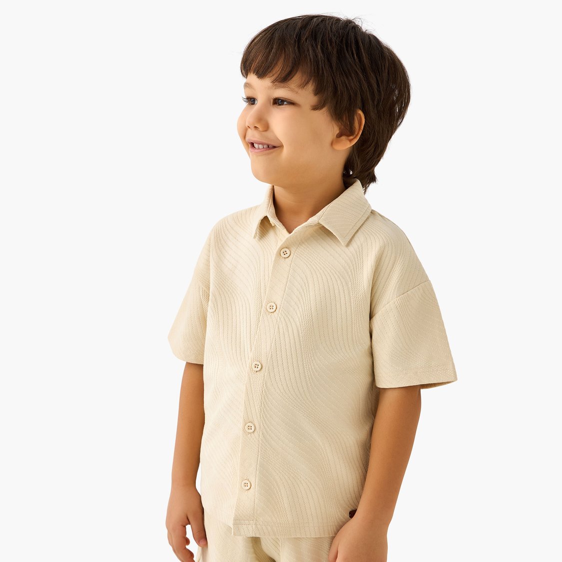 Juniors Textured Shirt and Shorts Set