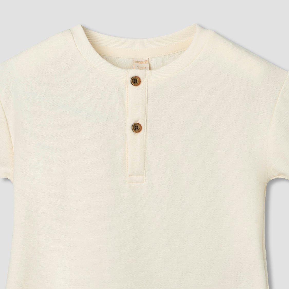 Giggles Solid T-shirt and Dungaree Set
