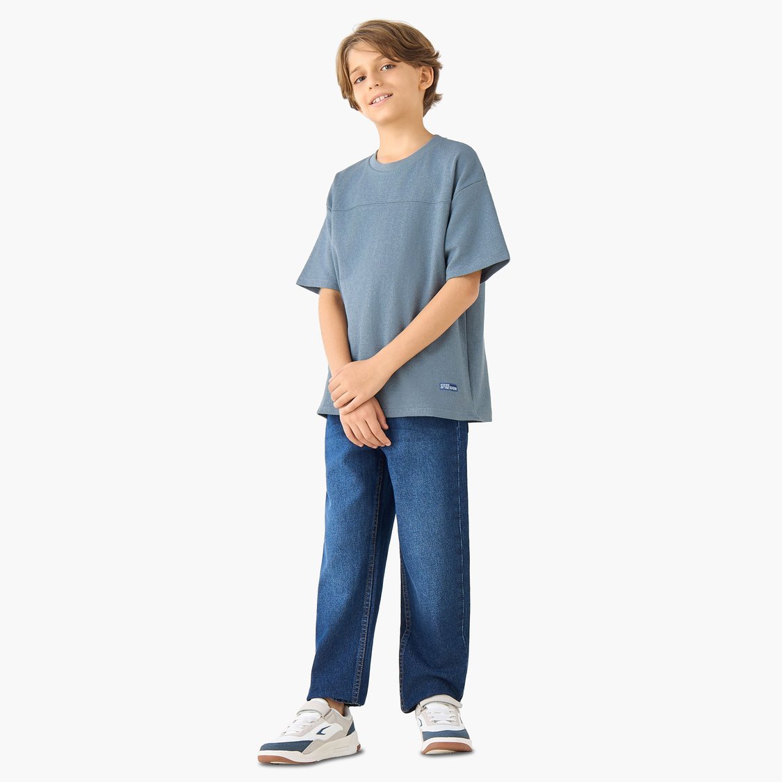 Juniors Washed Straight Fit Jeans