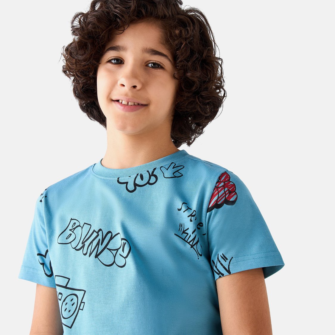 Juniors Graphic Print T-shirt