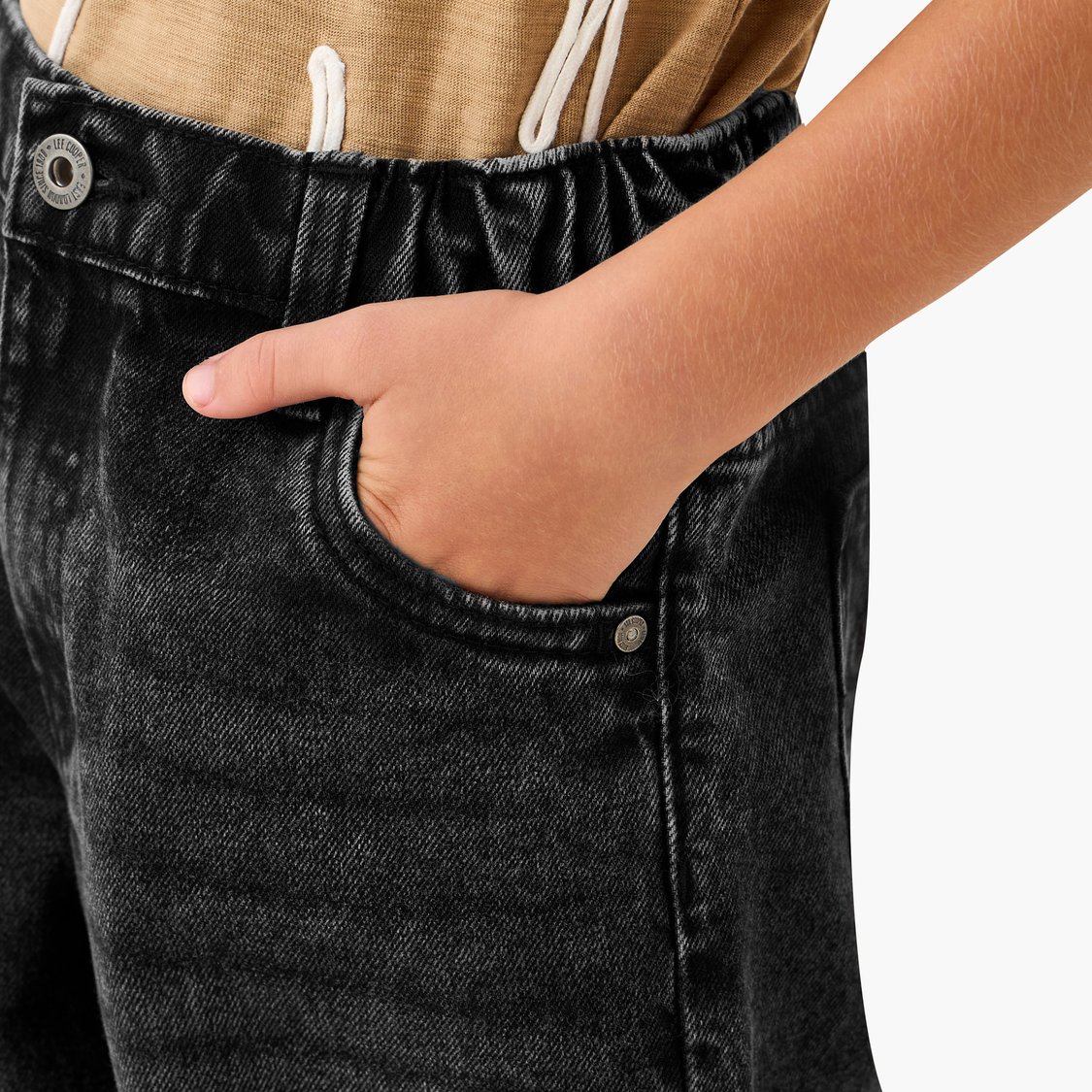 Juniors Washed Relaxed Fit Jeans