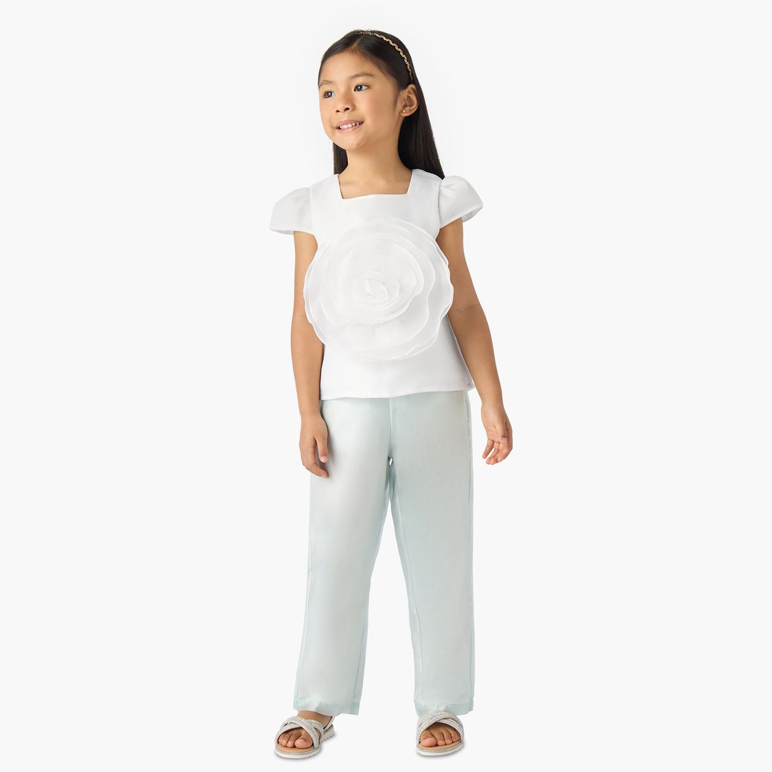 Juniors Floral Applique Top