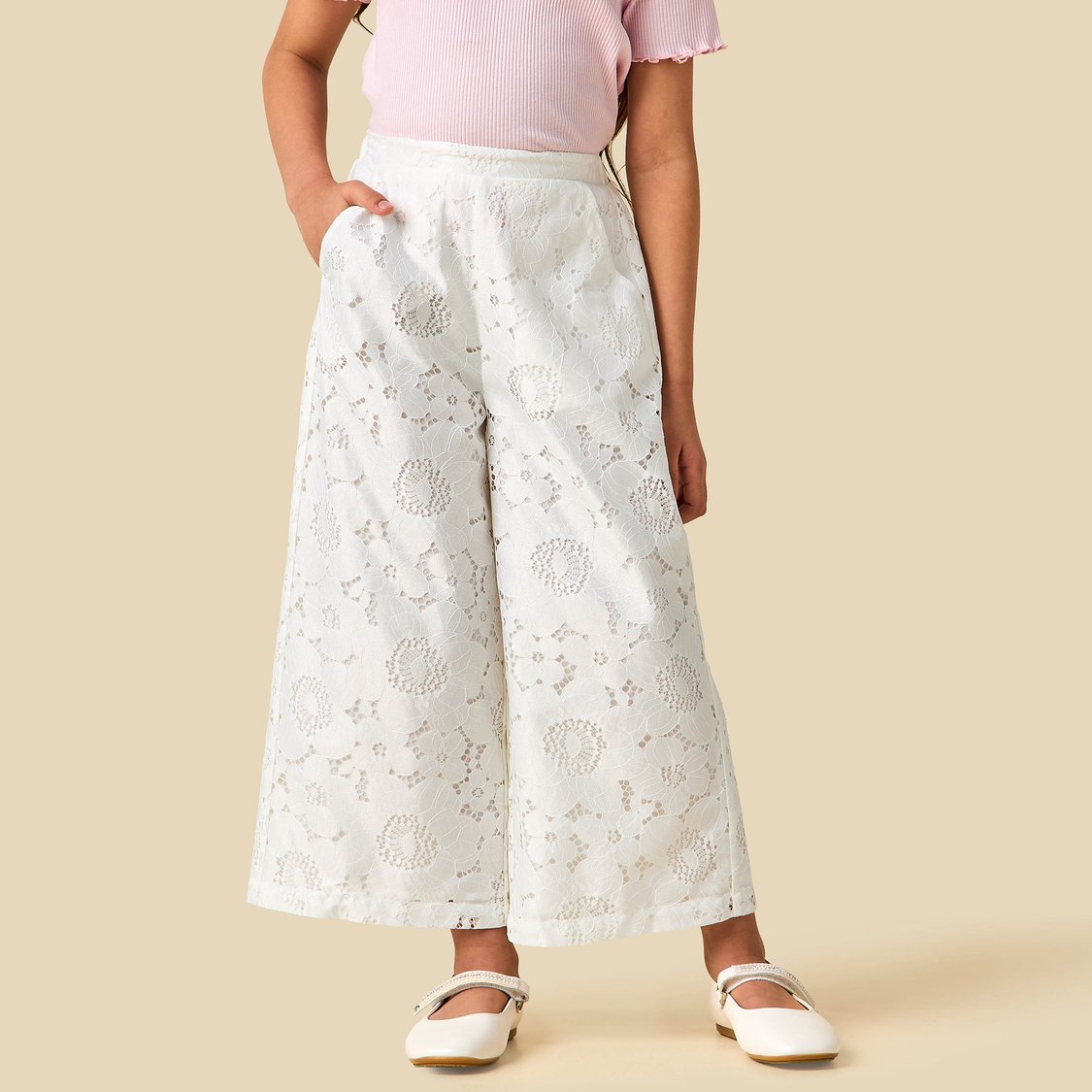 Juniors Flower Applique Jacket and Pants Set with Lace Detail