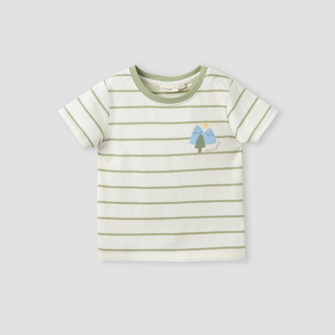 Juniors Striped T-shirt