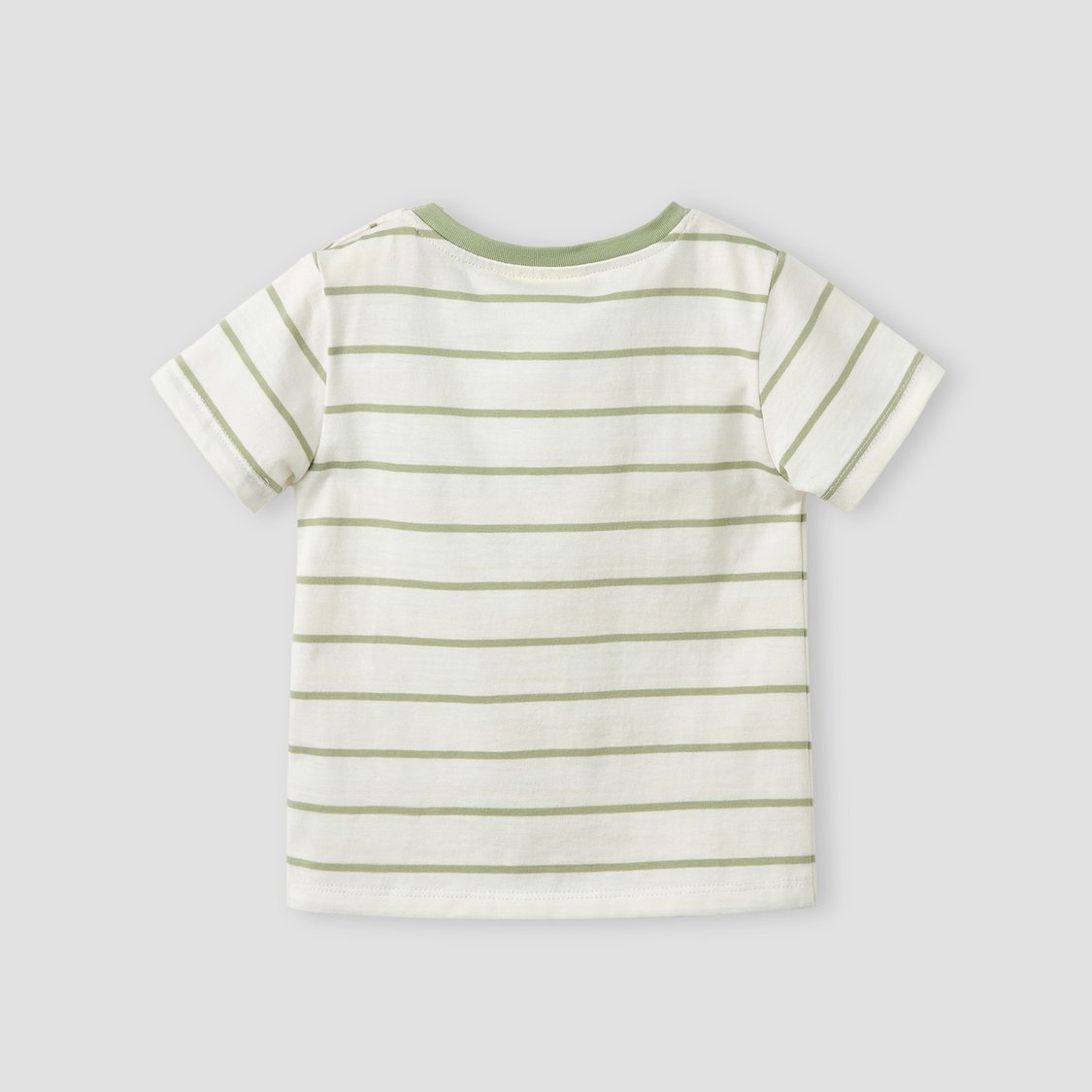 Juniors Striped T-shirt