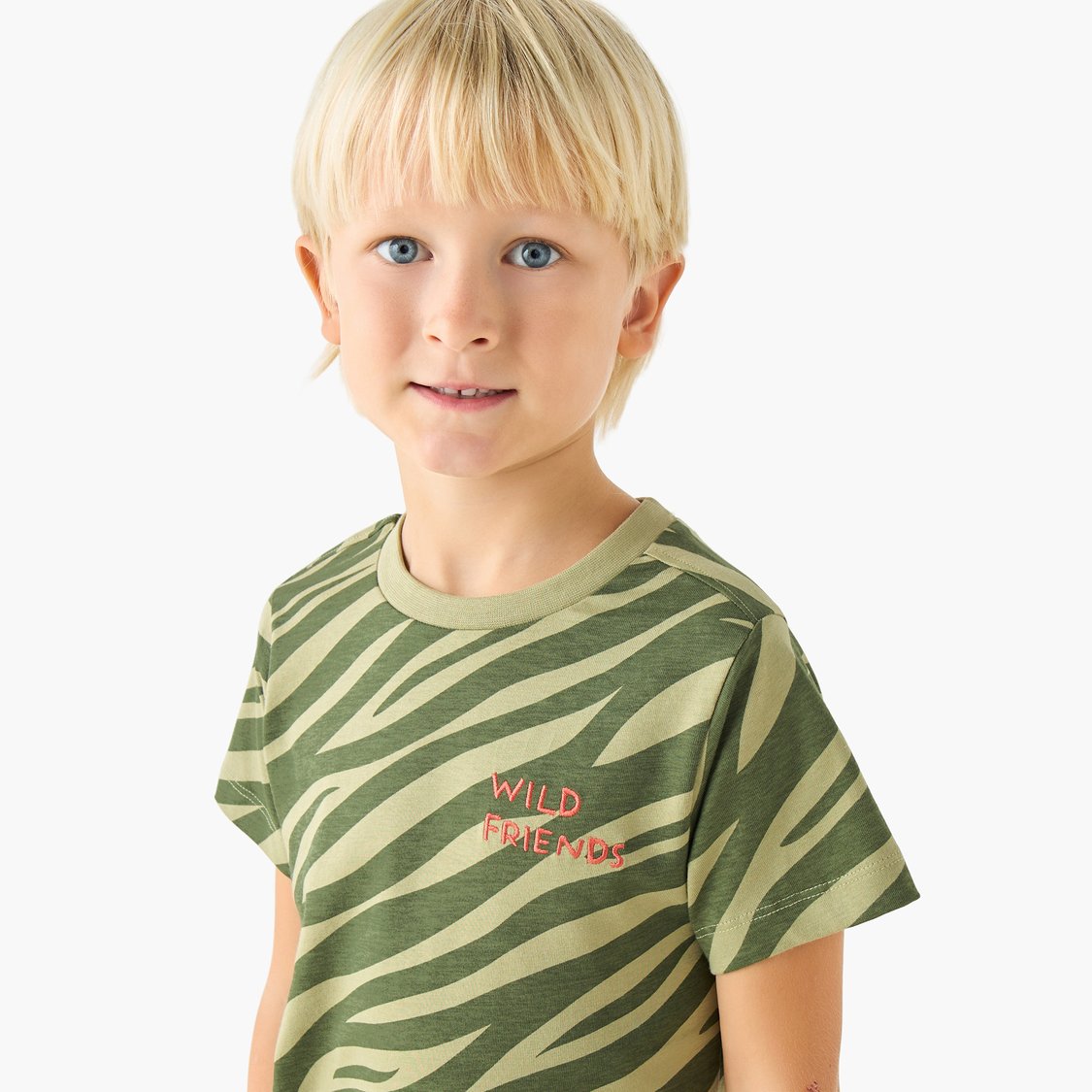 Juniors Graphic Print T-shirt and Shorts - Set of 3