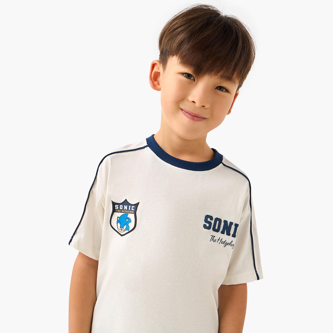 Juniors Sonic Print T-shirt and Shorts Set