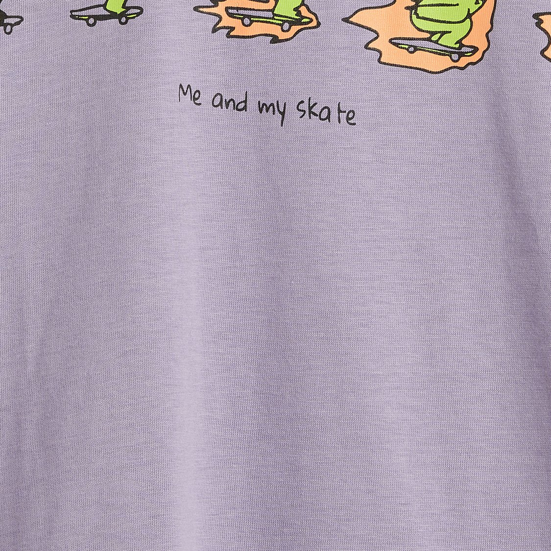 Juniors Graphic Print T-shirt