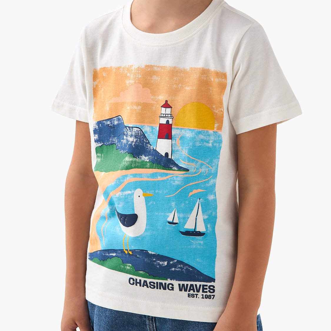 Juniors Graphic Print T-shirt