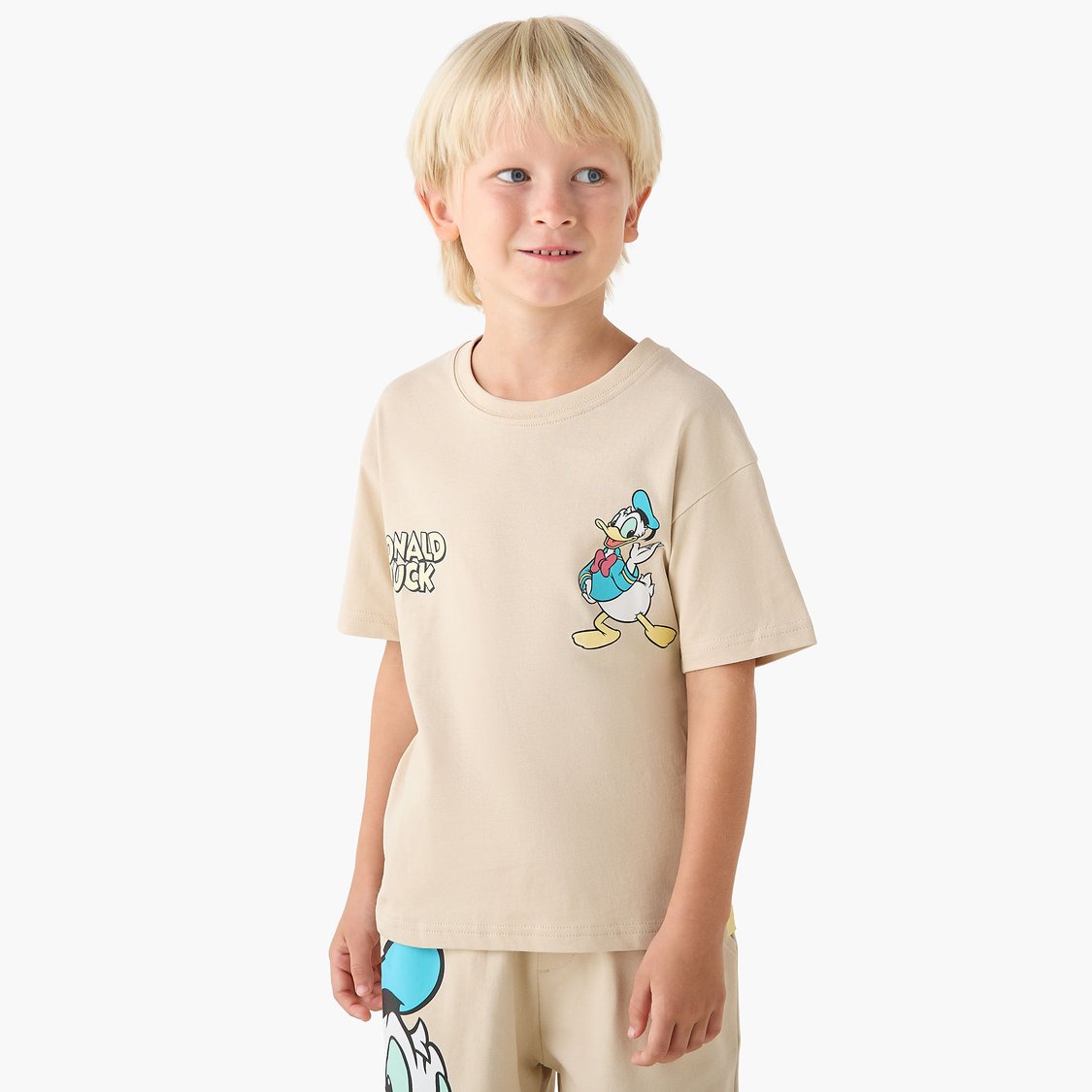 Donald Duck Print T-shirt and Shorts Set