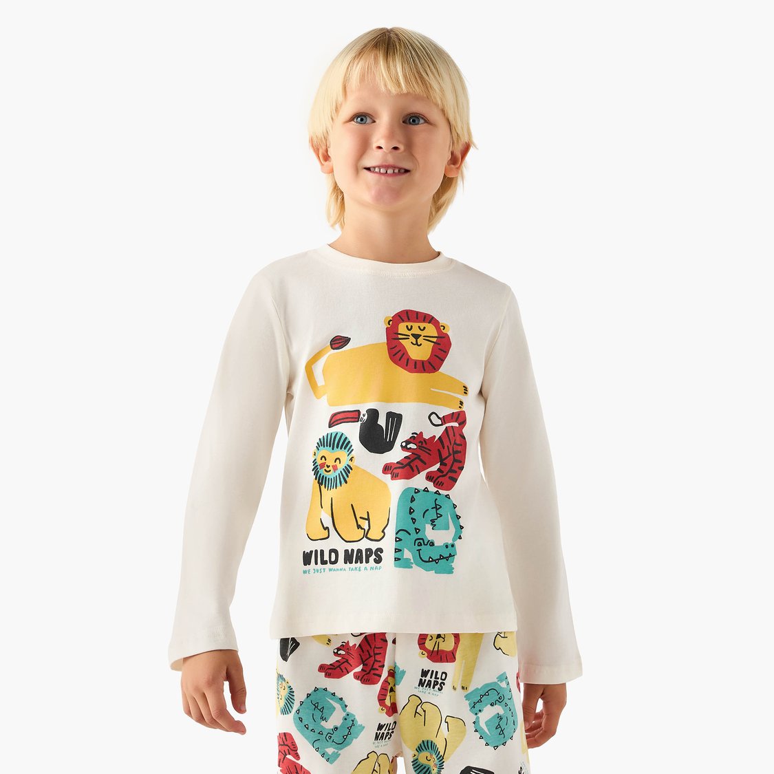 Juniors Printed T-shirt And Joggers Set