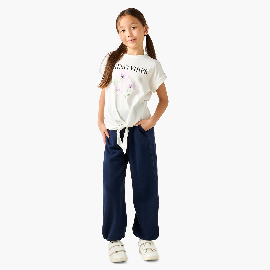 Juniors Floral Print T-shirt