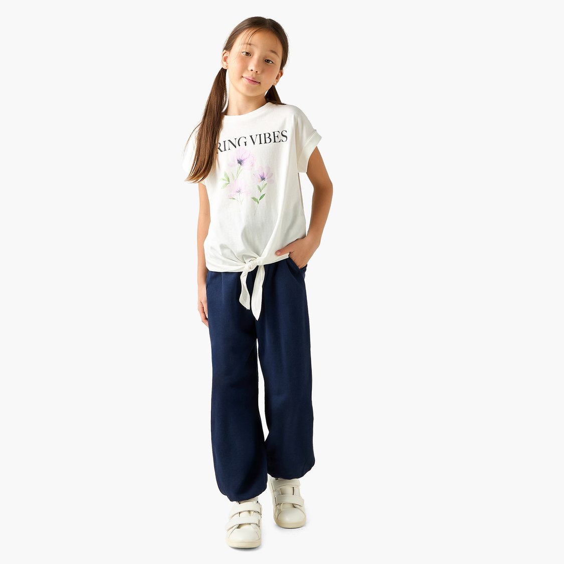 Juniors Floral Print T-shirt