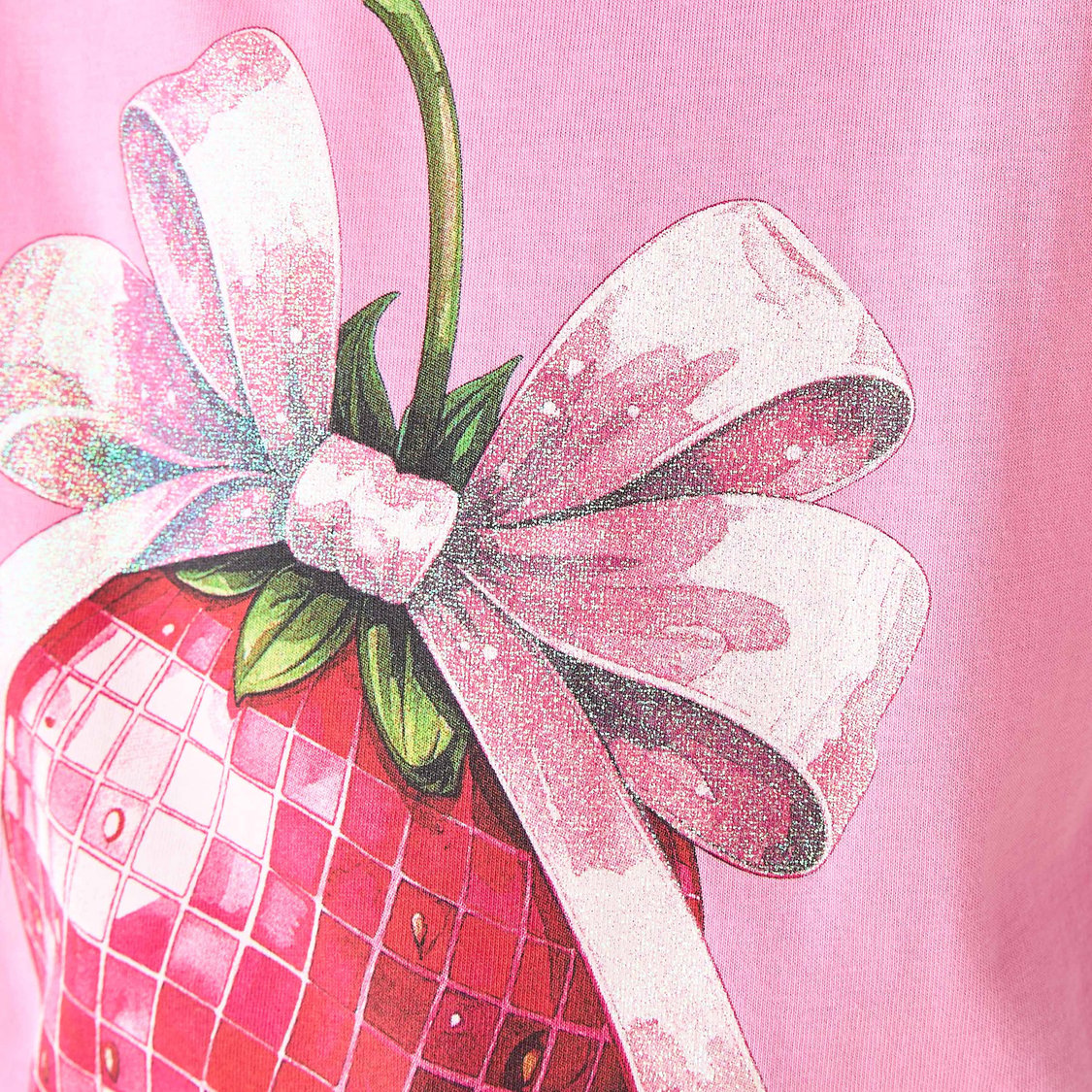 Juniors Strawberry Print T-shirt