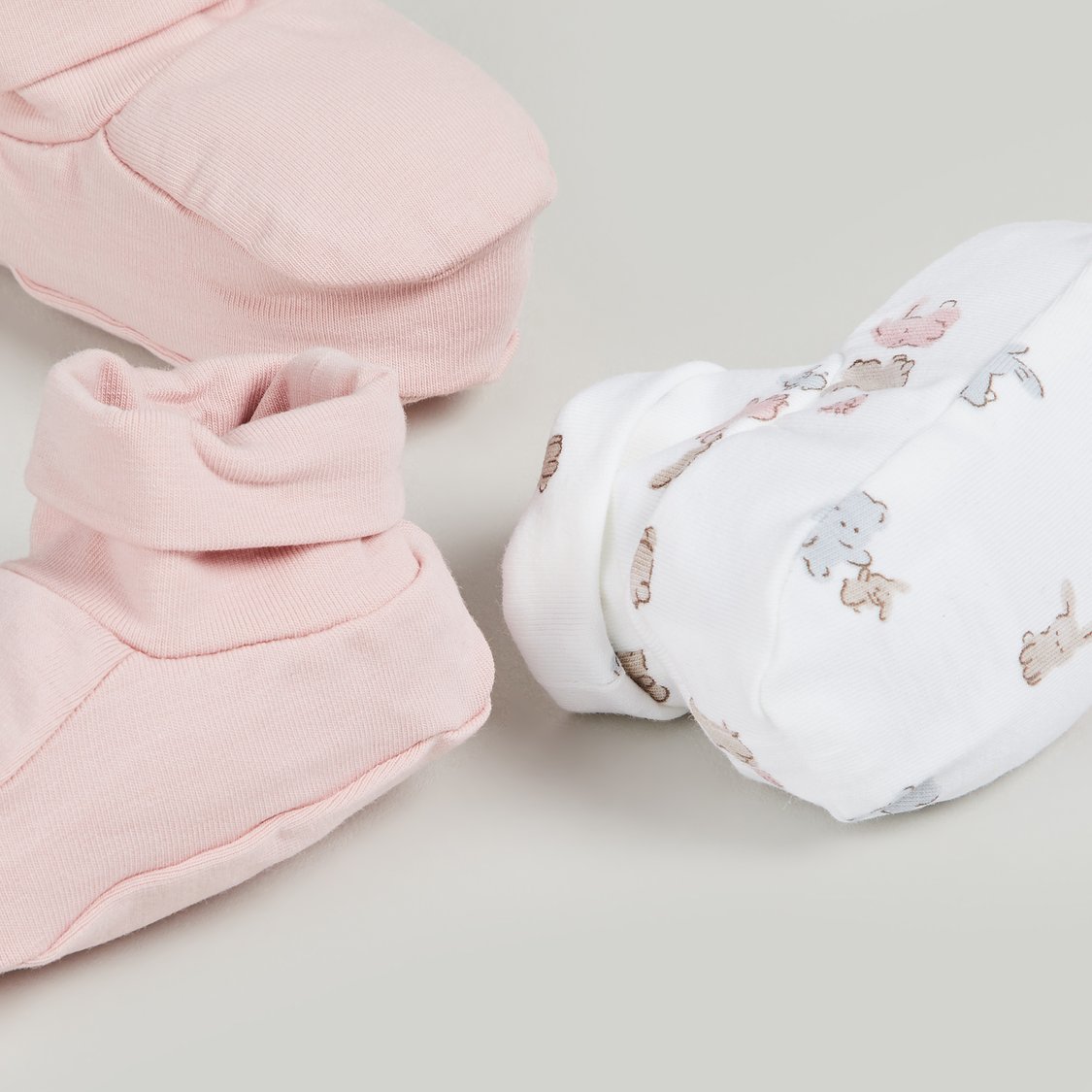 Juniors Assorted Booties - Pack of 2