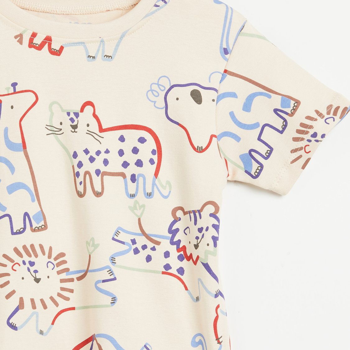 Juniors Animal Print T-shirt and Shorts - Set of 2