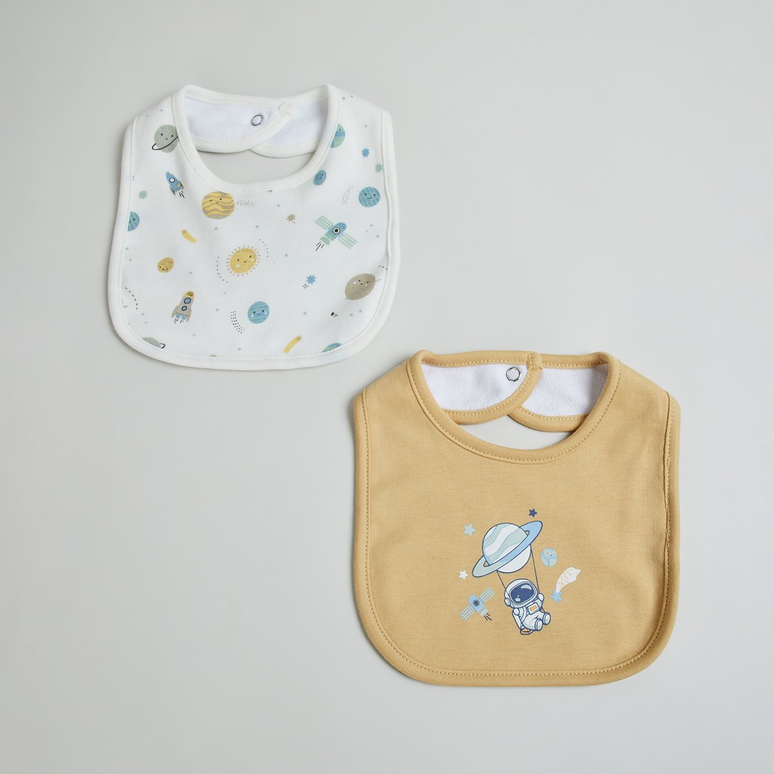 Juniors Printed Baby Bib - Set of 2