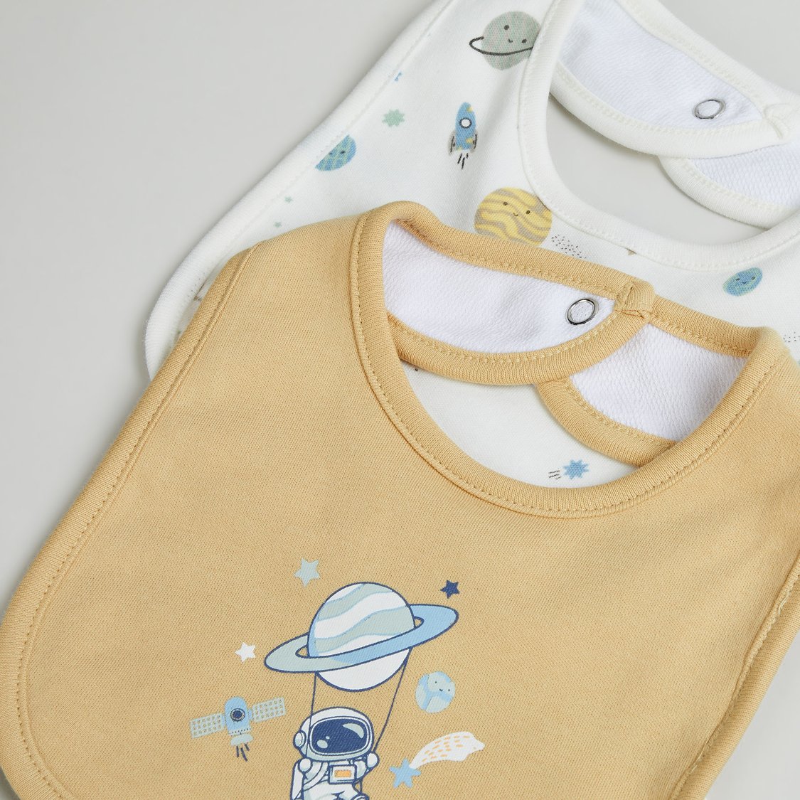 Juniors Printed Baby Bib - Set of 2