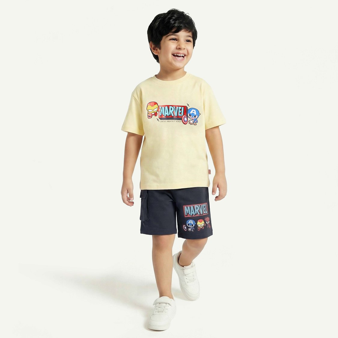 Juniors Avengers Print Shorts
