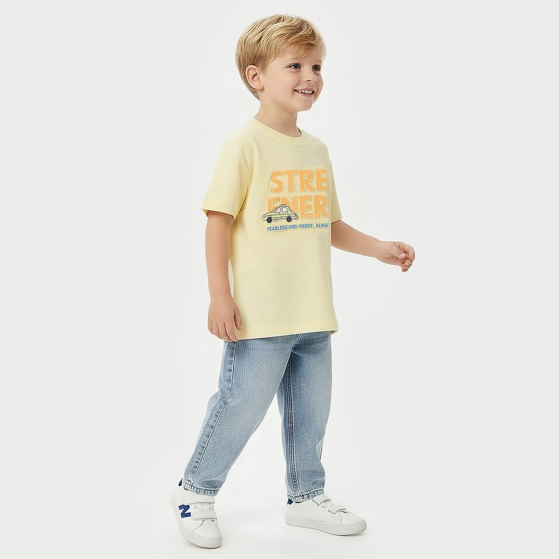 Juniors Typographic Print T-shirt