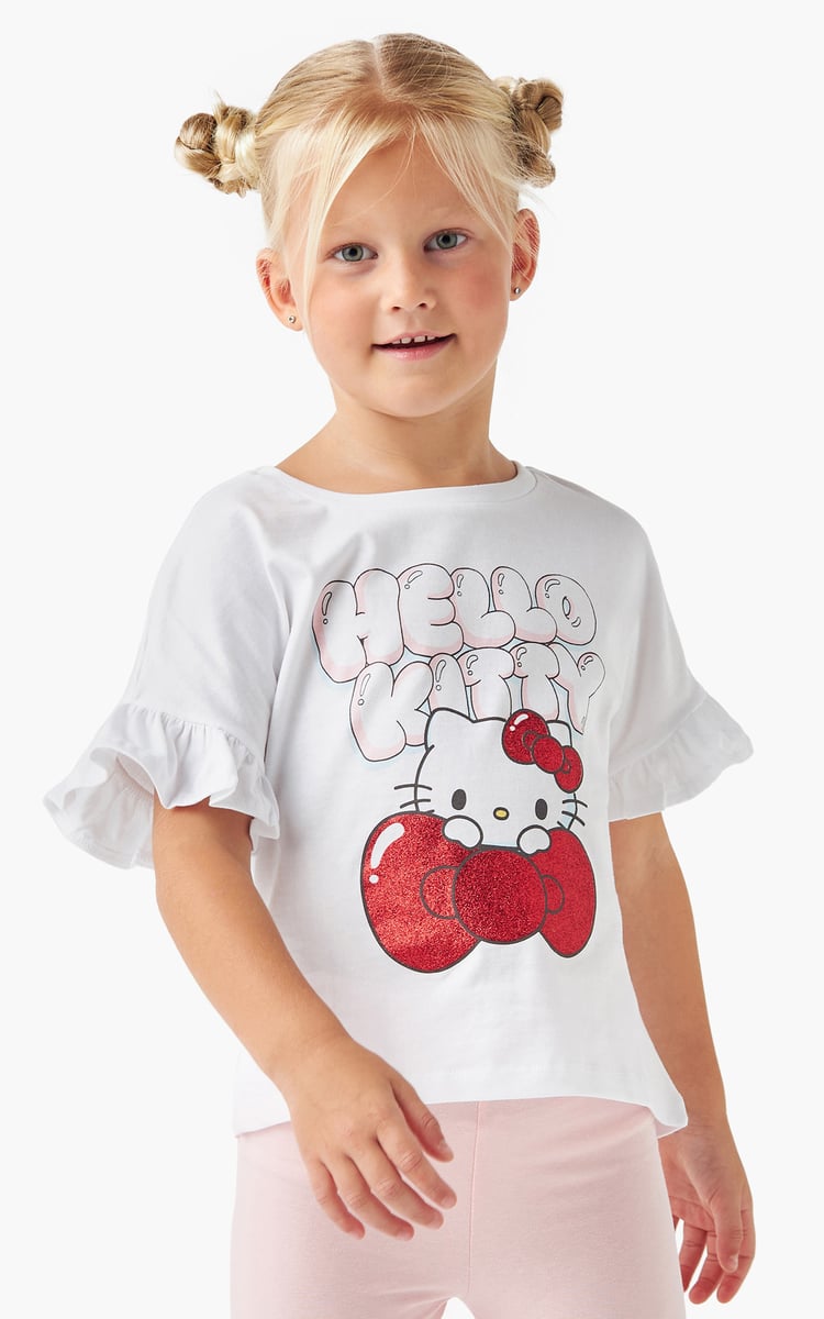 1000015591871-White-White-