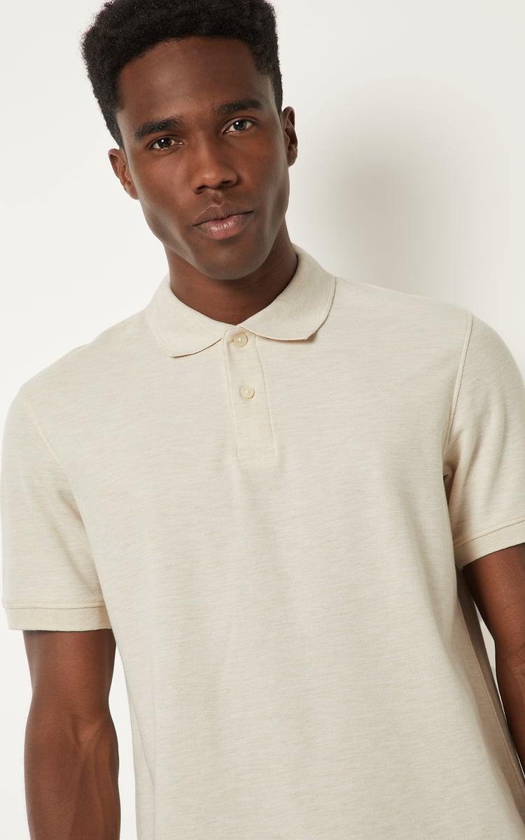 トップス Pedestal polo tee Buy Men Solid Polo T-shirt Online at just Rs. 399.0