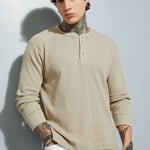 URB_N Men Textured T-shirt Beige