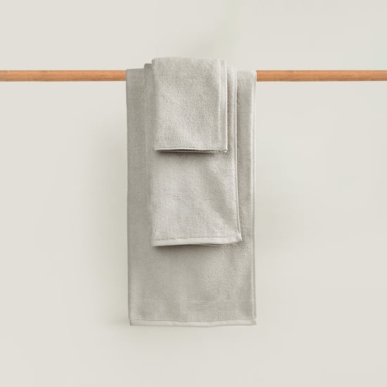 Juniors Solid Towel Set - Set of 3