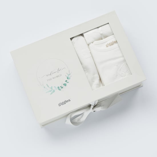 Giggles 12 Piece Embroidered Clothing Gift Set