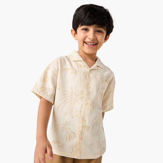 Juniors All-Over Print Shirt with Camp Collar