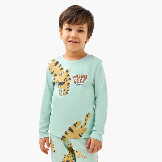 Juniors Tiger Print T-shirt and Joggers