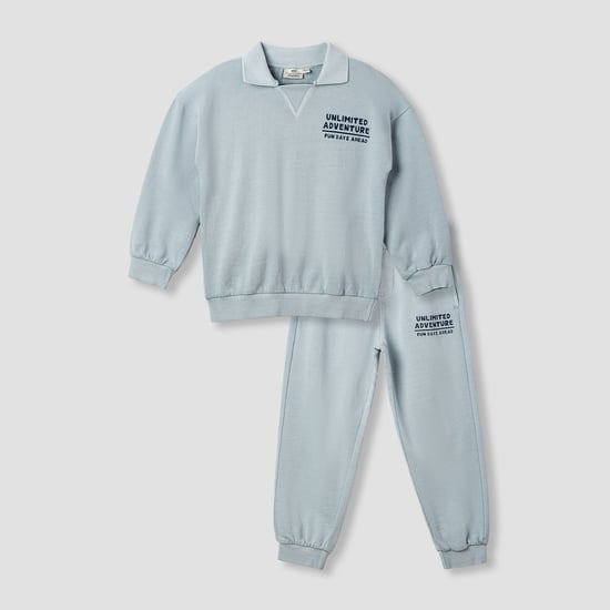 Juniors Printed Sweatshirt and Joggers Set
