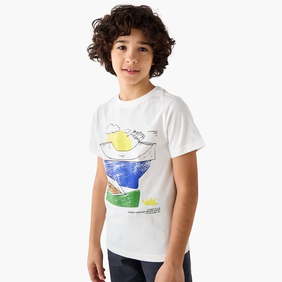 Juniors Graphic Print T-shirt