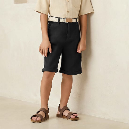 Juniors Buttoned Waist Solid Shorts with Belt