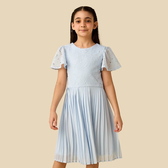 Juniors Floral Lace Pleated Dress with Zip Closure