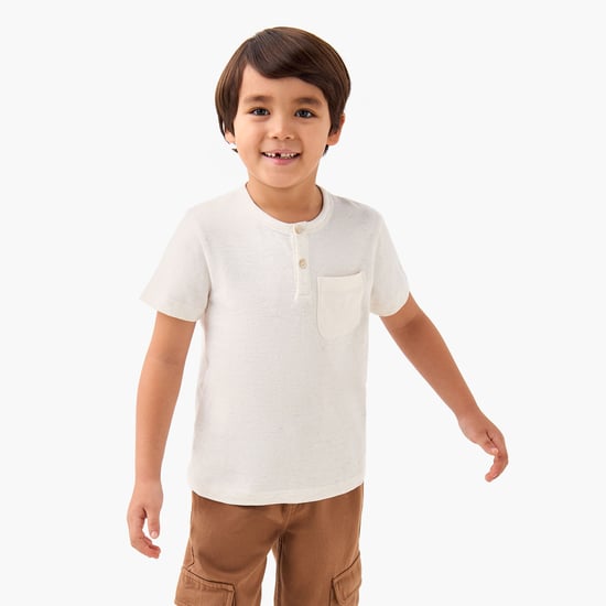 Juniors Textured T-shirt