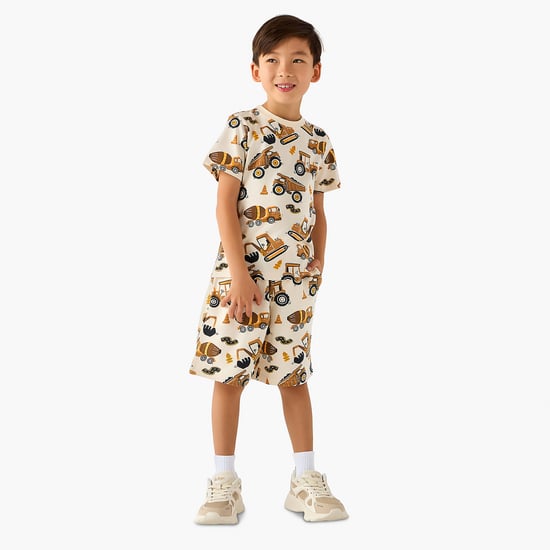 Juniors Vehicle Print T-shirt and Shorts Set