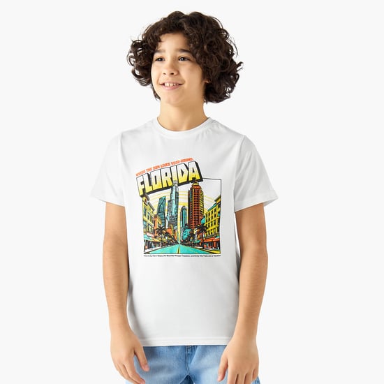 Juniors Graphic Print T-shirt