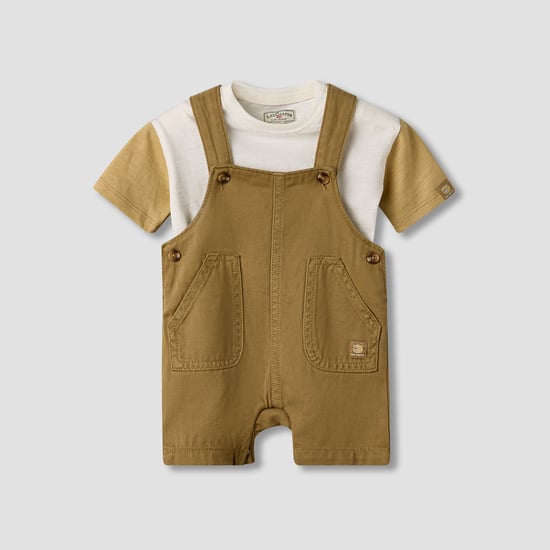 Colourblock T-shirt and Solid Dungaree Set