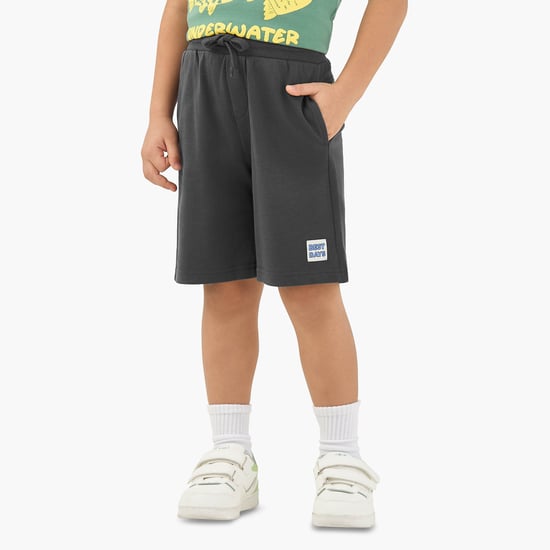 Juniors Applique Detail Shorts with Drawstring Waistband