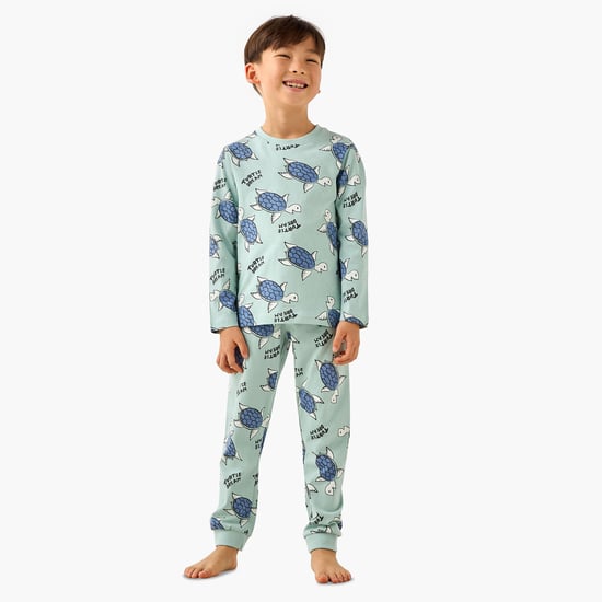 Juniors Turtle Print T-shirt and Pyjamas Set