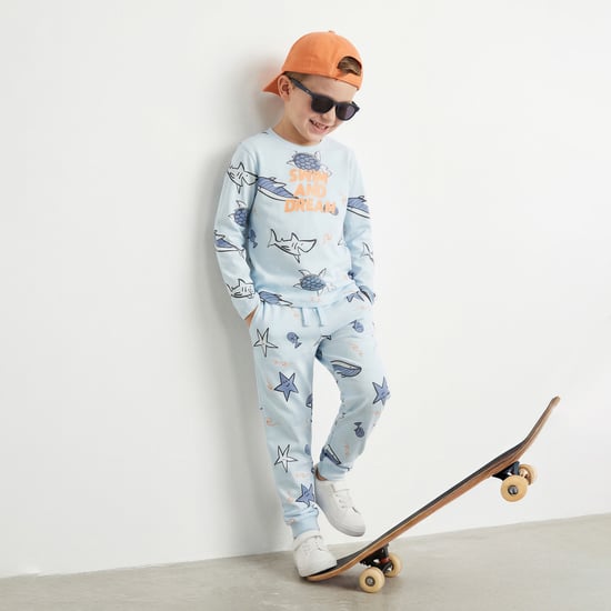 Juniors Printed T-shirt with Joggers Set