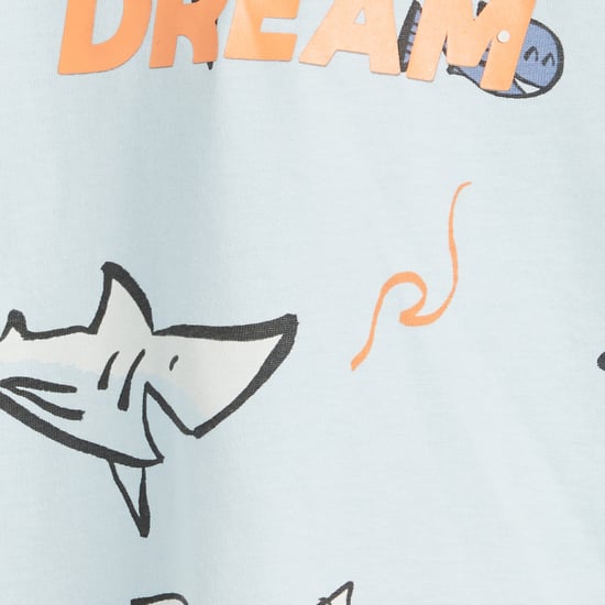 Juniors Printed T-shirt with Joggers Set